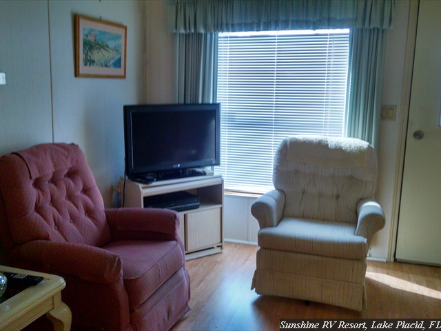 Livingroom2