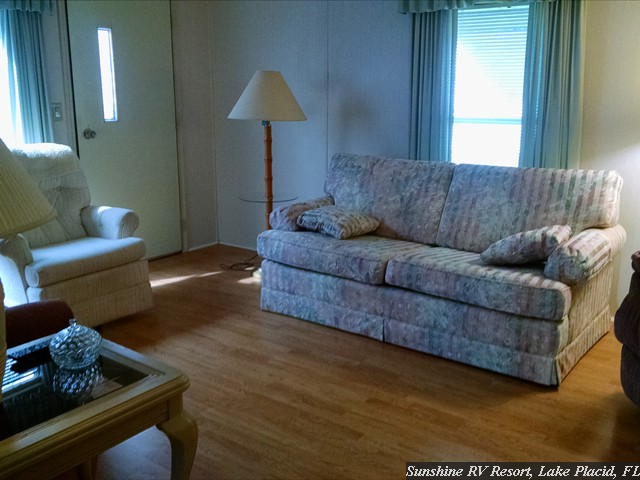 Livingroom4
