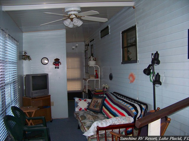 Lot_10_Florida Room view a