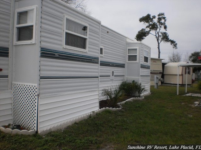 Lot_129_Slide-Outs