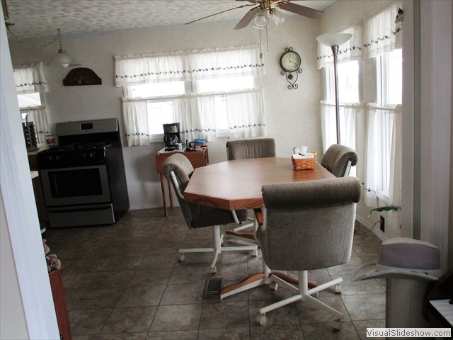 Lot_39_Dining Area