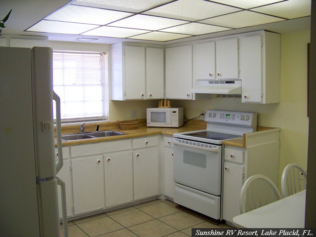Apt #305 Kitchen