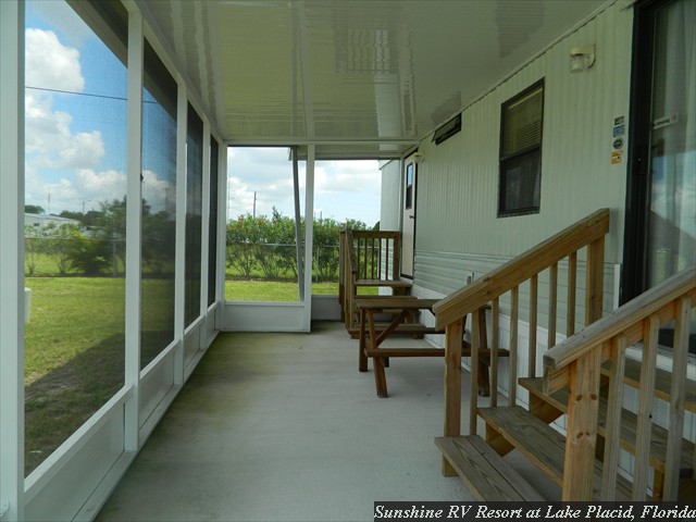 Lot_217_Screen Room view b